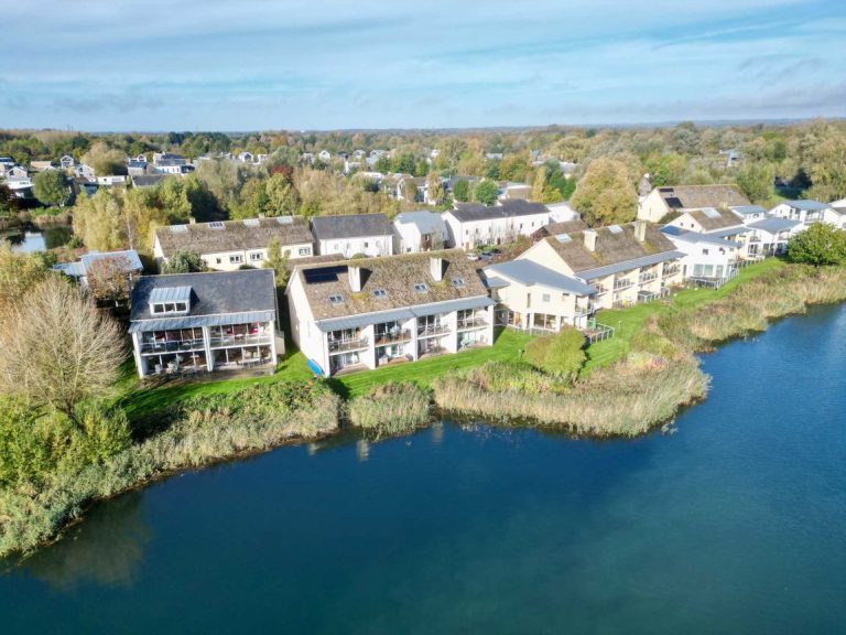 28 Clearwater, Lower Mill Estate