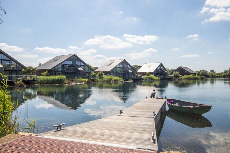 Amaranth, Waters Edge 05